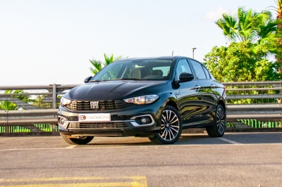 كراء سيارة and Drive the Fiat Tipo 2023 في الدار البيضاء سعر يبدأ من 580 درهم يومي أسبوعي شهري