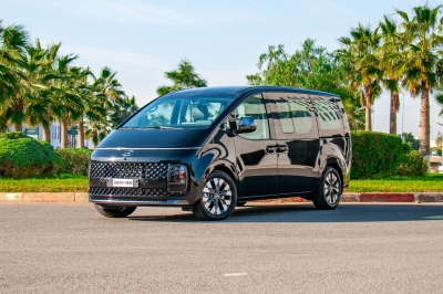 كراء سيارة and Drive the Hyundai Staria 2024 في الدار البيضاء سعر يبدأ من 1690 درهم يومي أسبوعي شهري