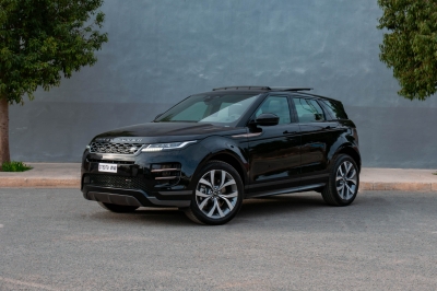 كراء سيارة and Drive the Land Rover Range Rover Evoque 2023 في الدار البيضاء سعر يبدأ من 1430 درهم يومي أسبوعي شهري