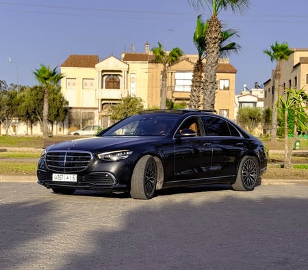 كراء سيارة Mercedes Benz S400 في الدار البيضاء سعر يبدأ من 11500 درهم يومي أسبوعي شهري