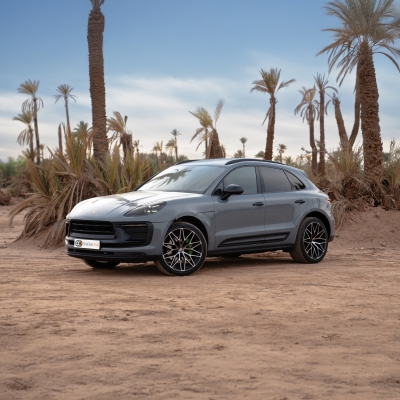 كراء سيارة and Drive the Porsche Macan 2023 في الدار البيضاء سعر يبدأ من 2600 درهم يومي أسبوعي شهري