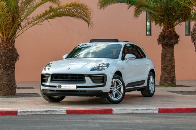 كراء سيارة and Drive the Porsche Macan 2024 في الدار البيضاء سعر يبدأ من 2100 درهم يومي أسبوعي شهري